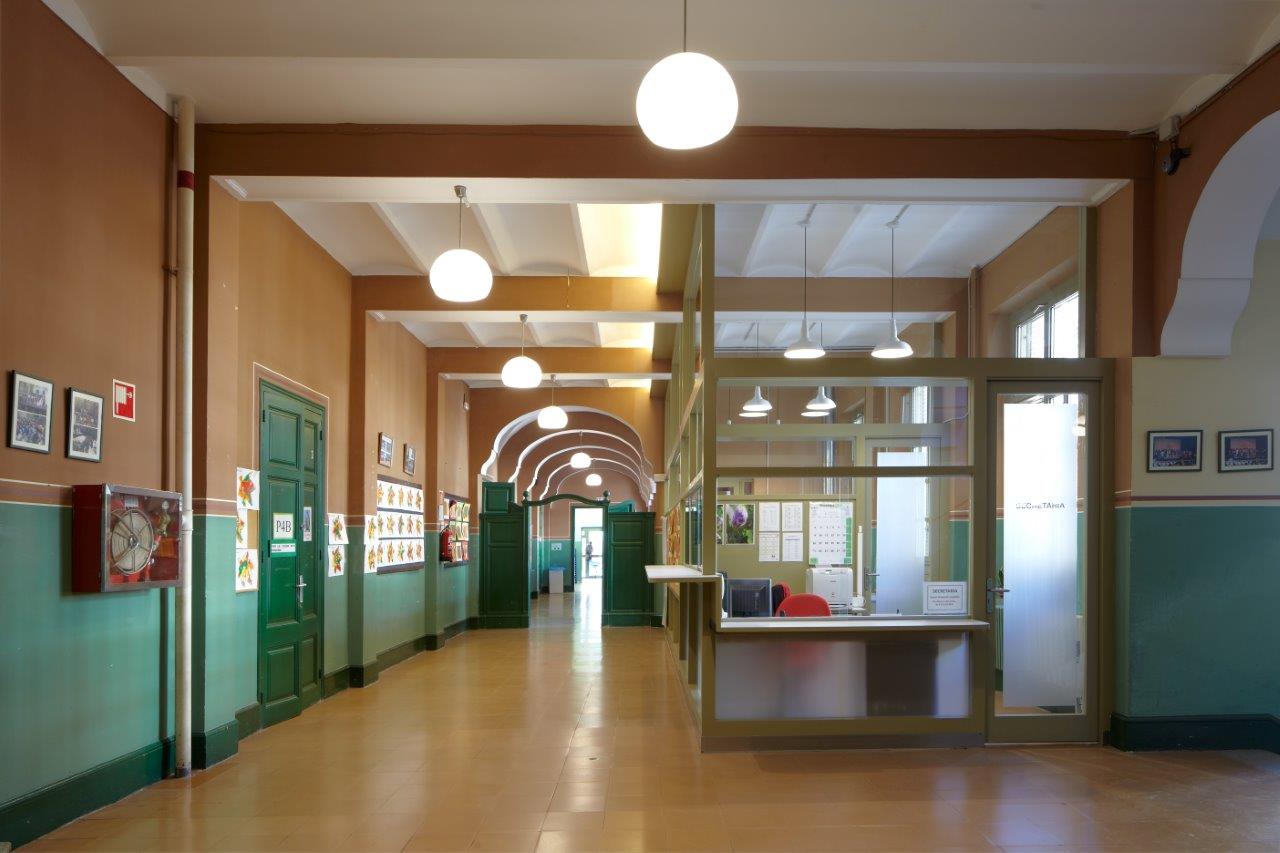 Escola Milà i Fontanals