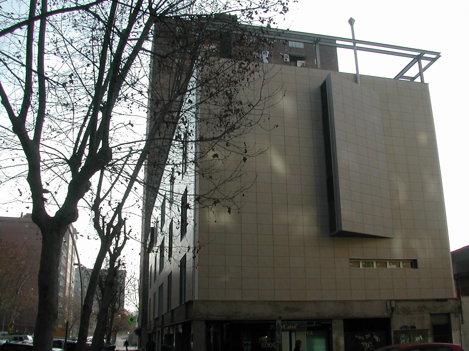 Edifici vivendes carrer Treball 205 de Barcelona