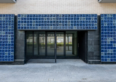 AULARI PER A L’INSTITUT LA RIERA I CASAL DE GENT GRAN